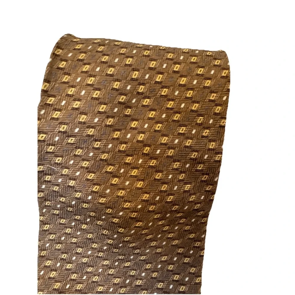 Vintage EUC Claybrooke 100% Silk Geometrical Brown‎ Tie Men's Necktie
